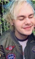 User Profile: hemmo1996b