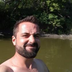 User Profile: helplesscoconut9111
