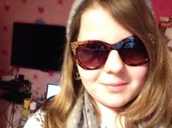 User Profile: HangingOnToMemories