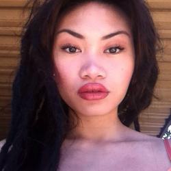 User Profile: VelvetDreams