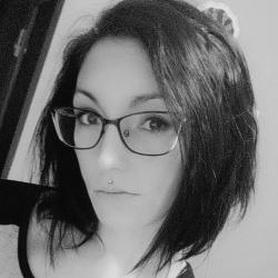 User Profile: crimsonkisses
