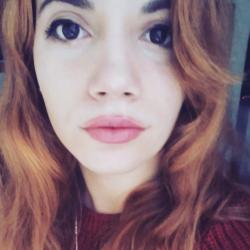 Profile: Letra