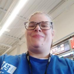 User Profile: communicativeApple9259