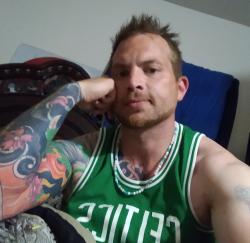 User Profile: goldenHouse7136