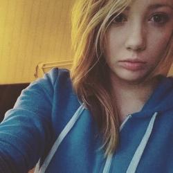 User Profile: emotionalClementine