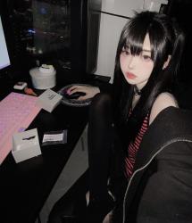 User Profile: LilyWhite
